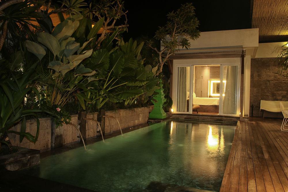 סמיניאק Hu'U Villas מראה חיצוני תמונה